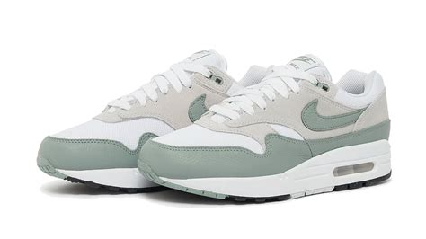 Nike Air Max für Damen und Herren günstig kaufen! 